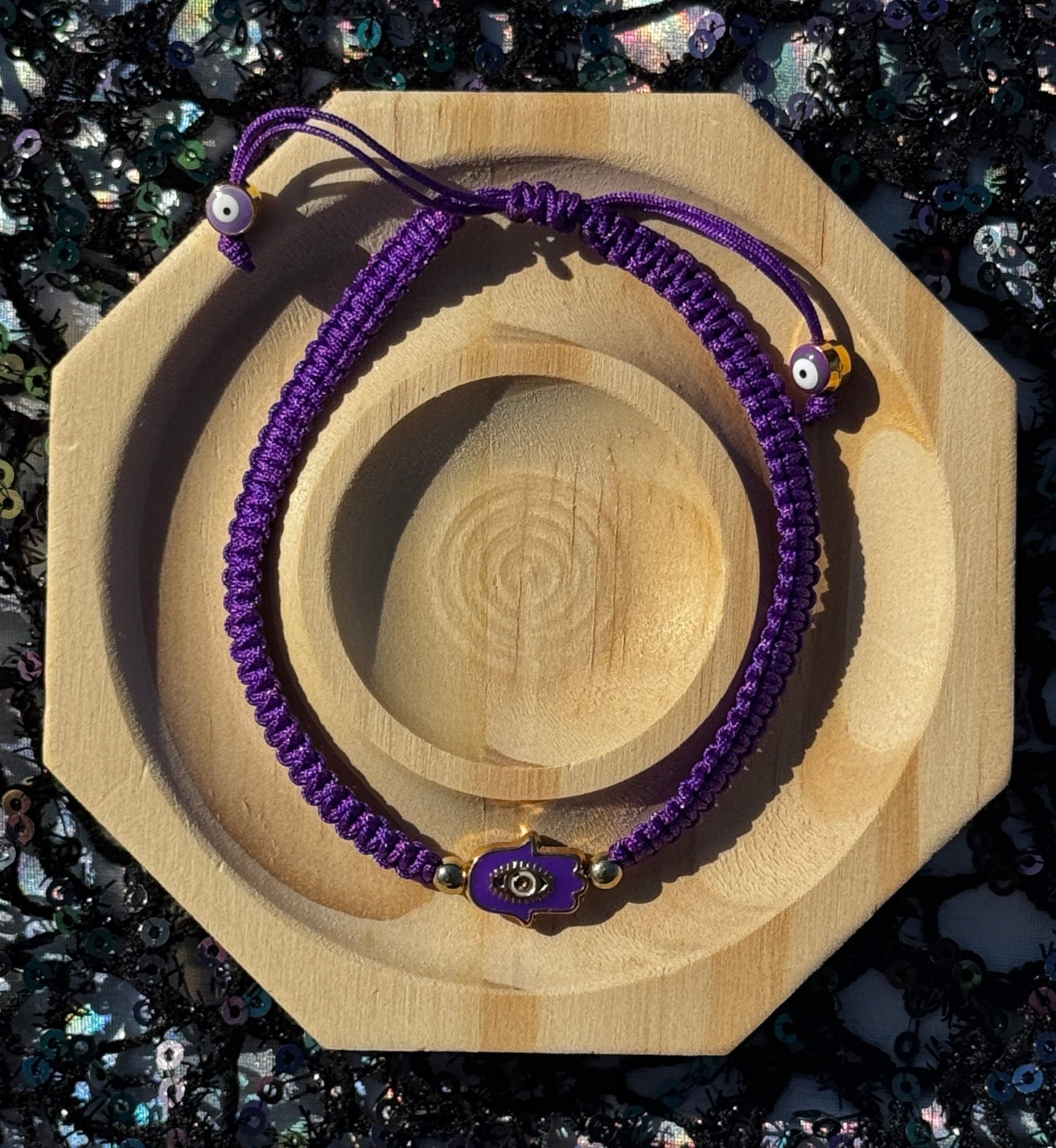 Twisted (Hamsa Hand)